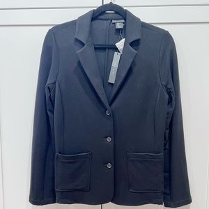 Casual black blazer NWT Tahari size large jersey like material
